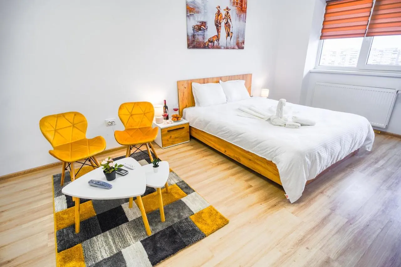 Contemporary Studio With Balcony - New Building Bucharest